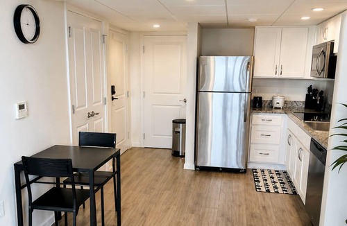 Fort Myers River District Apartment | Cozy 1-bedroom apartment with AC in wonderful Fort Myers