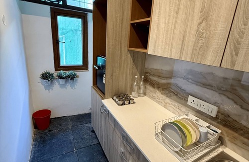 Malleshwaram West Apartment | Cozy 1-bedroom apartment in Bangalore Malleswaram