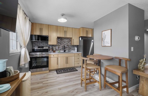 Williston Apartment | Cozy 1-bedroom apartment within walking distance of the Hospital.
