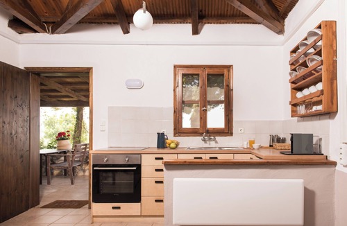 Tragana Apartment | Cozy 1-bedroom apartment overlooking the Ionian sea.