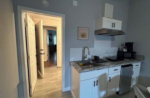 Lakeland Apartment | Cozy 1-bedroom apartment in perfect Lakeland with AC