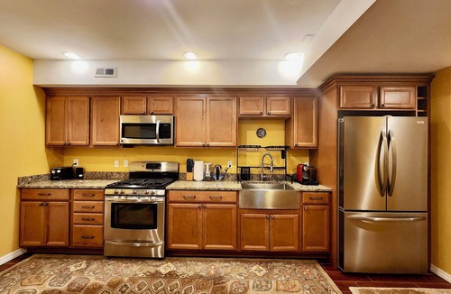 Martha Lake Apartment | Cozy 1-bedroom apartment in charming Mill Creek/Bothell