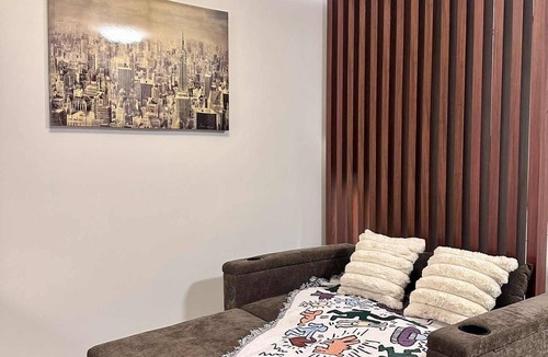 Mandurriao Condo | Cozy 1-bedroom condo in marvelous Iloilo City with WiFi, AC