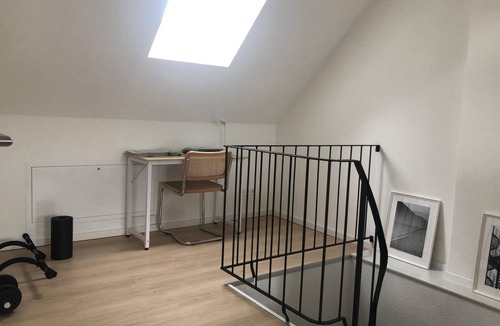 Stuttgart Apartment | Cozy 1-bedroom dublex-apartment in pleasant Stuttgart with AC