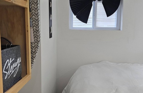 Irvington Apartment | Cozy 1bed + Private Bath Platinum Retreat near NYC/EWR/Major Hospital
