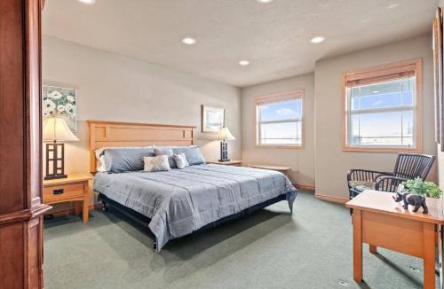Hayden House | Cozy 2.4