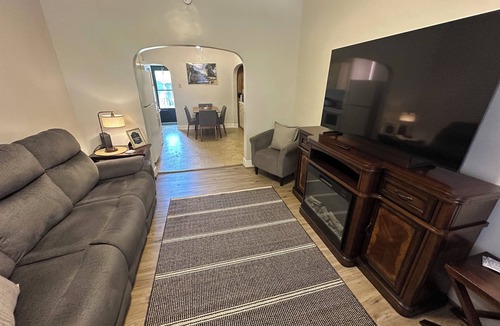 Racine House | Cozy 2 BDR Escape-Geneva College, Parks & Shops, Backyard Fire Pit, Wifi, Big TV
