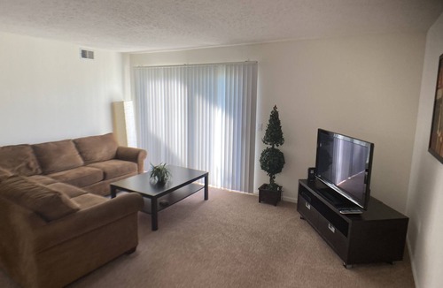 Corunna Apartment | Cozy 2 bedroom / 2 bathroom unit with all the comforts of home.