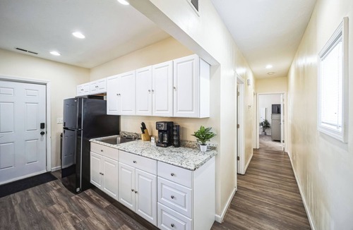 Ludlow House | Cozy 2 Bedroom Getaway