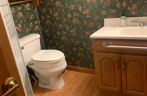 Houlton House | Cozy 2-bedroom house in perfect Houlton with heat and a/c in town