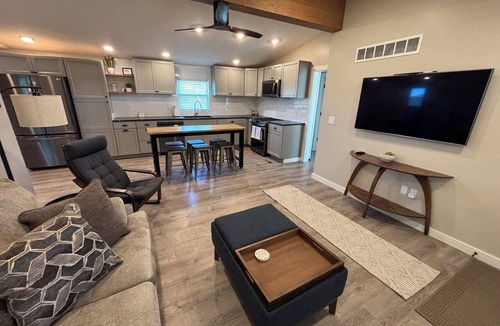 Wea House | Cozy 2-bedroom house on 6-acres in Louisburg, close to wedding venues