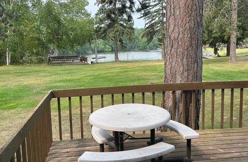 Hayward Cabin | Cozy 2 Bedroom lake front cabin - Chippewa Flowage, Dun Rovin Rd in Hayward, WI.