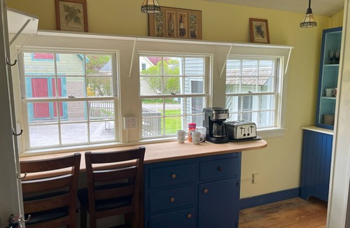 Vinalhaven Apartment | Cozy 2 Bedroom Vinalhaven In-Town Pleasant St Home