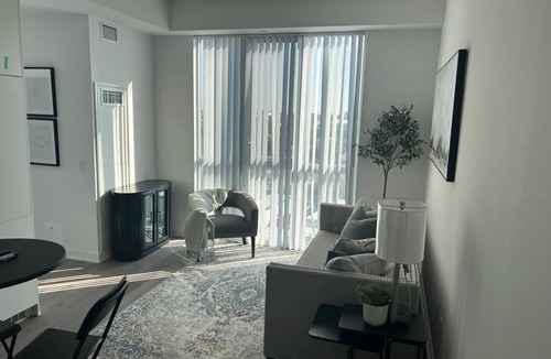 Vaughan Condo | COZY 2 BEDROOMS ONE FULL BATH IN THE NEW DOWNTOWN VAUGHAN, MINS FROM SUBWAY