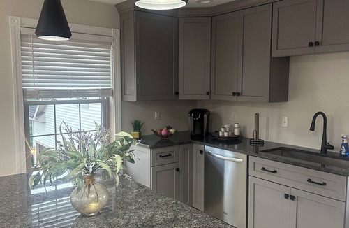 Nisbet Apartment | Cozy 2bedroom second floor apartment close to Lycoming College and PCT, WiFi ac