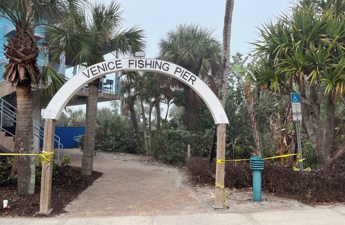 Venice Gardens House | Cozy 2BR/2BA Venice Getaway – Sleeps 6 Modern beach house close to beaches