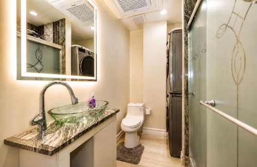 Fall River Apartment | Cozy 2BR Apartment Free Parking Fall River