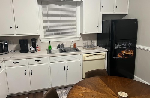 Danville House | Cozy 3 bdrm 2bath home close to Averrett University (smoking allowed)