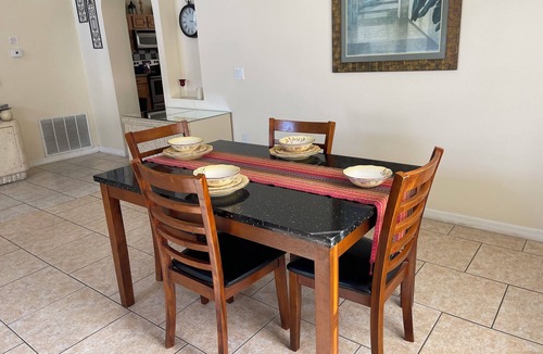 Indian Point House | Cozy 3-bedroom house in nice Kissimmee with AC, WiFi