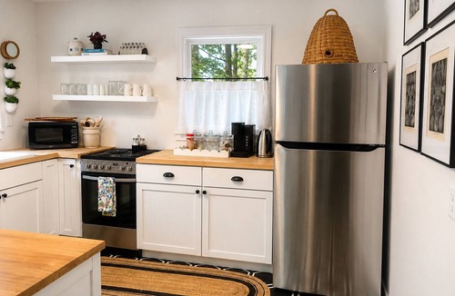 Fennville Cabin | Cozy 3-Bedroom Waterfront Cottage with Private Beach