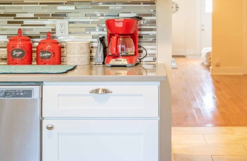 Tower Grove East House | Cozy 3BR Townhome Perfect Location ABODEbucks