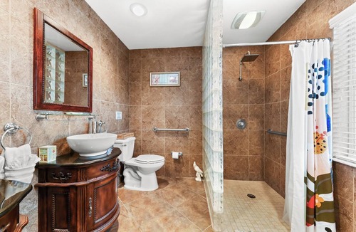 Lindfields Villa | Cozy 3BR Wheelchair Accessible Home with Private Pool Off US 192 Near Disney