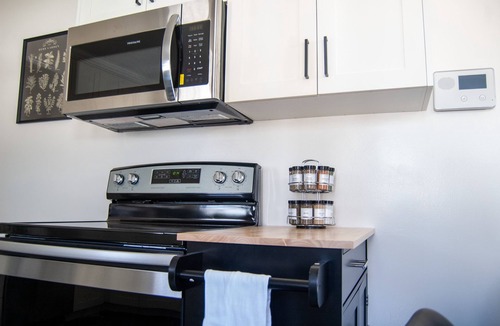 Sugar House House | Cozy 4-bedroom house in Sugar House, Salt Lake City with AC, WiFi