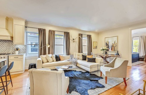 Forest Hills - Woodbourne Condo | Cozy 5BR Jamaica Plain | Walk to T & Downtown