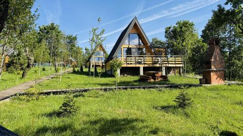 Valea Mare-Pravat House | Cozy A-Frame Cabin with Private Hot Tub - Chiang Mai