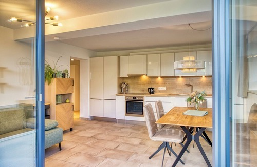 Volders Apartment | Cozy accommodation in a quiet location with a view of the Tyrolean mountains