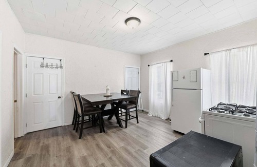 Worcester Apartment | Cozy Adventure Filled Escape Free Parking 2 Bedroom Apts