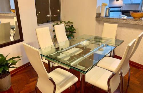 San Antonio Apartment | Cozy and Centric Flat with Great View and Parking