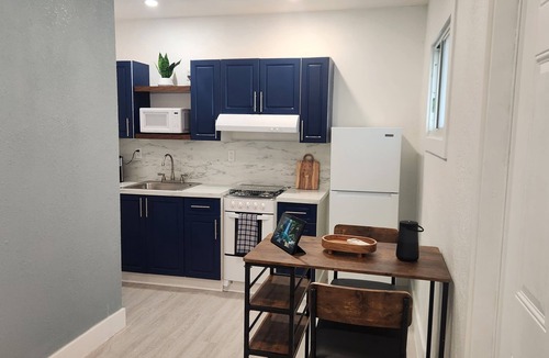 Palm Springs North Apartment | Cozy and charming 1-bedroom apartment in residential area and safe neighborhood