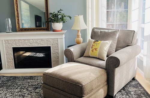 Mount Baker House | Cozy and comfortable 3-bedroom in-city retreat! Close to downtown and stadium!