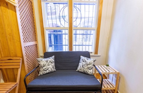 Balat Apartment | Cozy and Peaceful Duplex in Historical Balat