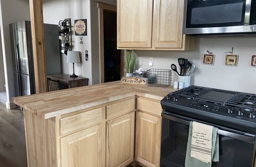 Craig Cabin | Cozy and quiet! Willow Creek Mountain Cabin with nature all to yourself!