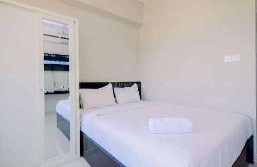 Tajur Halang Apartment | Cozy and Restful Studio LRT City Sentul - Royal Sentul Park Apartment By Travelio