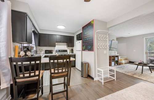 North Canton House | Cozy and Spacious 2-bedroom townhome Near Hall of Fame, CAK, Shopping and Dining