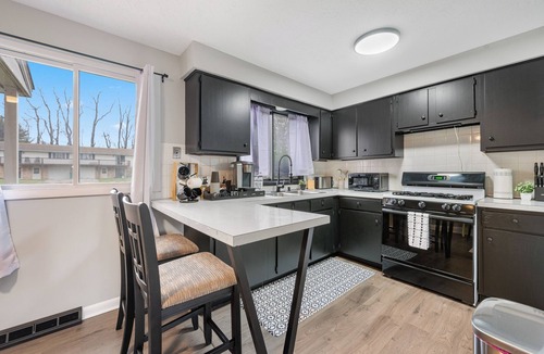 North Canton House | Cozy and Spacious 2-bedroom townhome Near Hall of Fame, CAK, Shopping and Dining