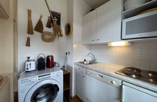 Montgenevre Apartment | Cozy apartment for 6 in Montgenèvre, pet-friendly with parking
