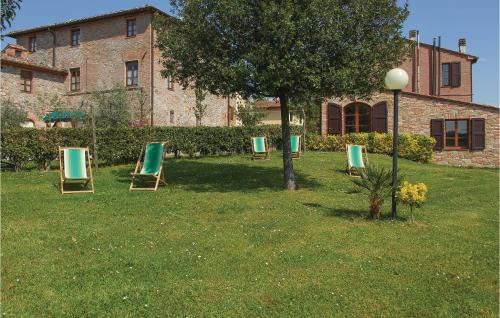Montaione Apartment | Cozy Apartment In Montaione Fi