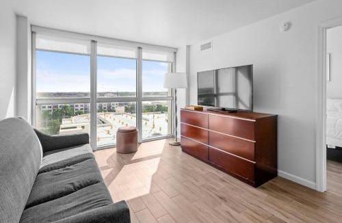 Fort Myers River District Apartment | Cozy Apartment in the Heart of Fort Myers