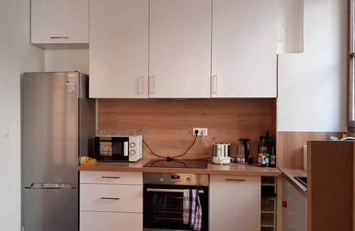 Jean-Medecin Apartment | Cozy apartment - nice hypercentre - 5 min from the sea - 3 bedrooms - 7 sleeps