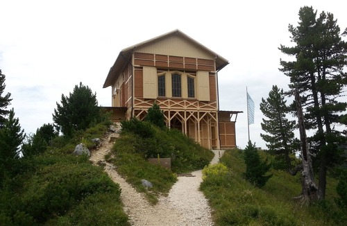 Bad Bayersoien Apartment | Cozy apartment, with Königscard centrally located in the Ammergau Alps