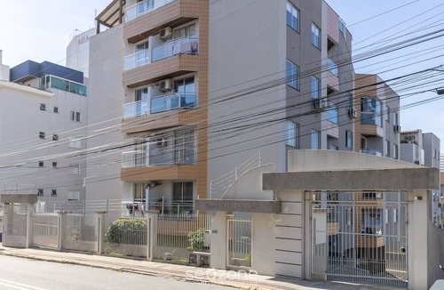 Capoeiras Apartment | Cozy apt in Capoeiras Rmc203