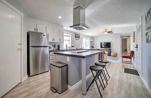 Ashton House | Cozy Ashton Abode w/Yard - Near Park & Pool!