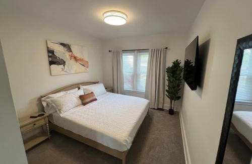 Anderson Township House | Cozy at Anderson Towne Center
