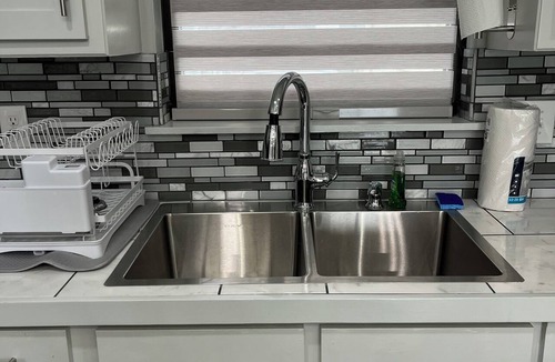 Claiborne Apartment | Cozy atmosphere 5 minutes to Sports complex, Expo center and downtown.