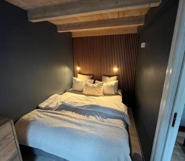 Trondheim City Centre Apartment | Cozy backyard apartment