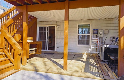 Aspen Hill House | Cozy basement apartment in amazing Silver Spring with AC, WiFi
